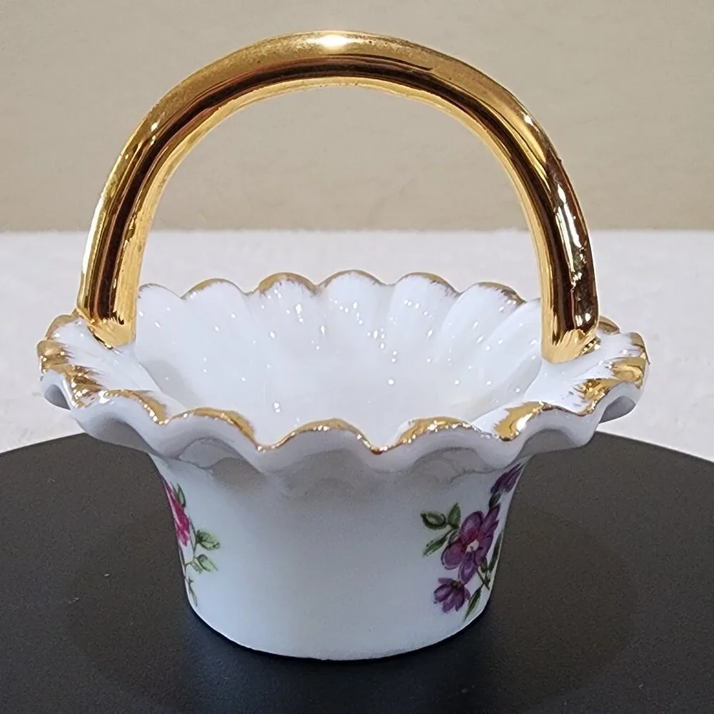 Courting Couple SALT Handled MINI Basket Vintage BRINTON Bone China Gold Accent